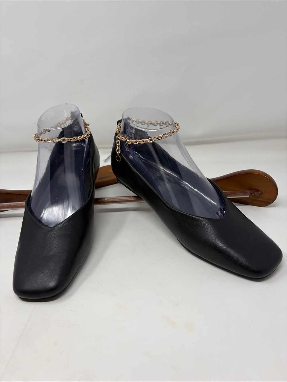 Bellini Black Square Toe Gold Chain Ankle Strap Flats Size 7